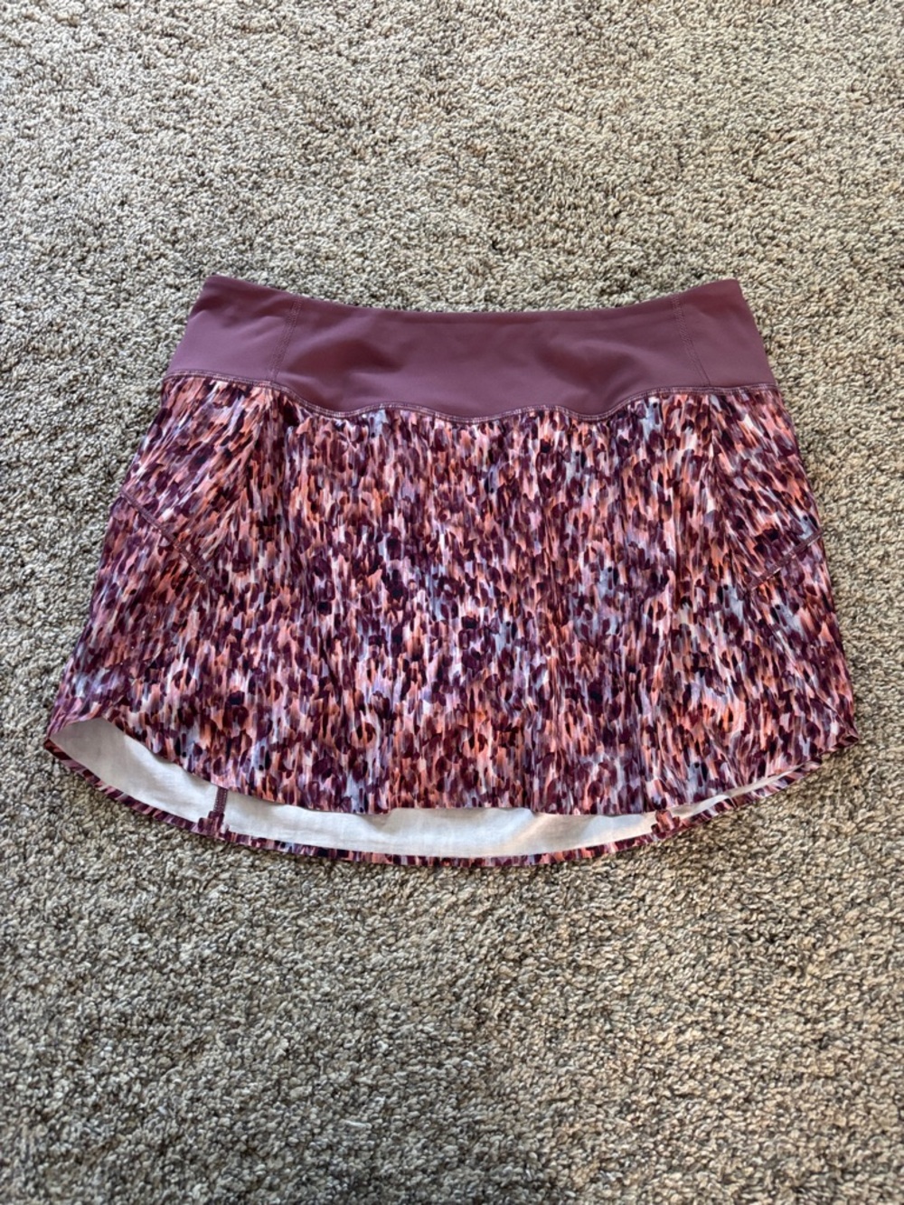 Athleta Run With It 14” Skort size Medium
